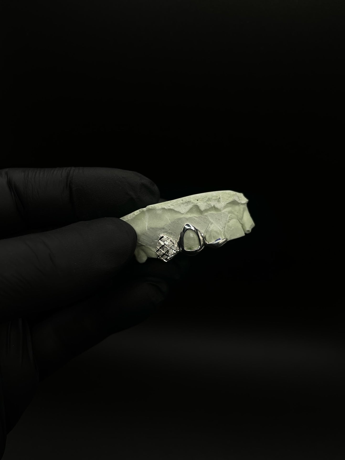 SILVERDIAMONDDUSTCUT+WINDOW+TIP