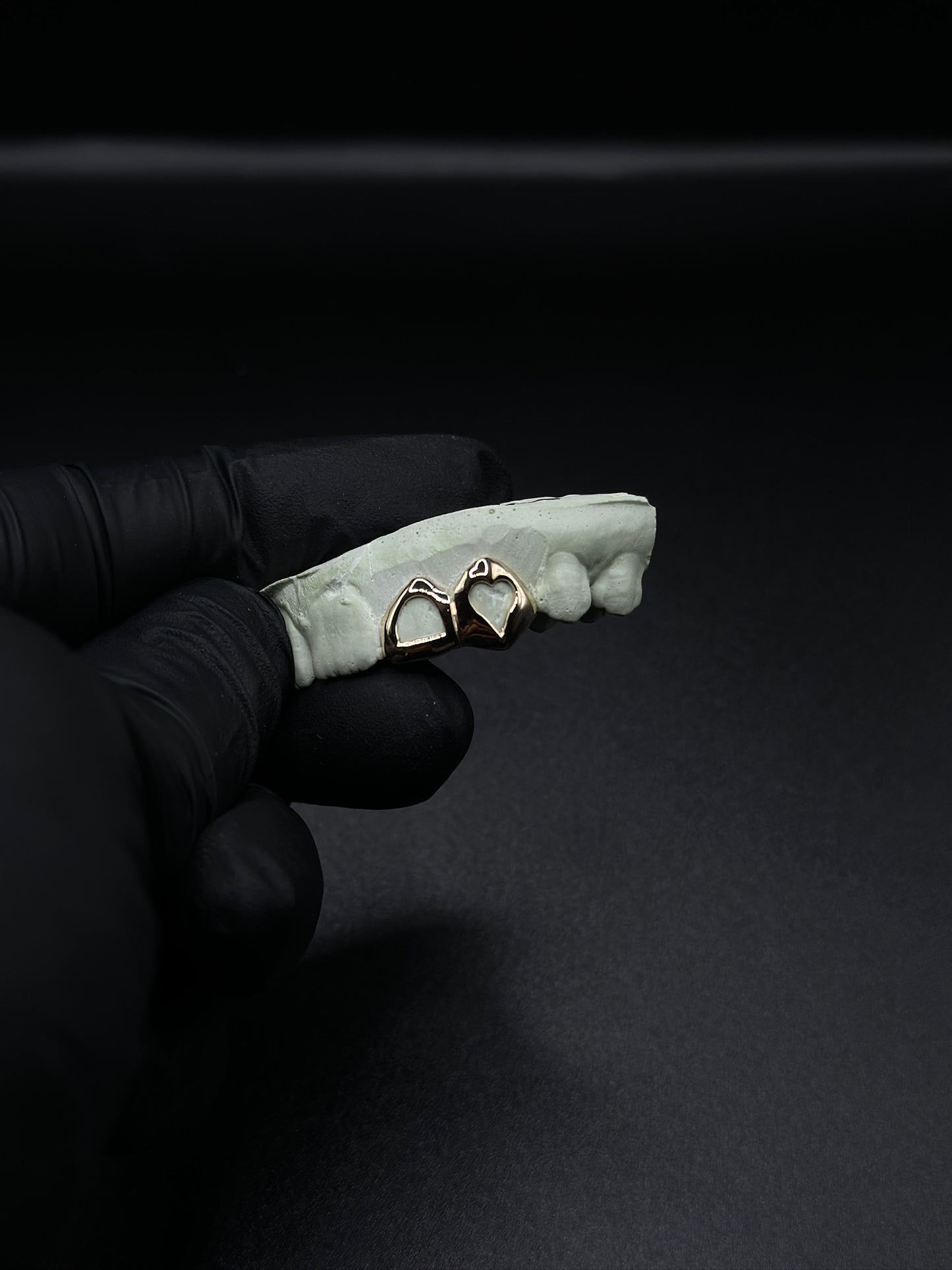 GOLD HEART WITH WINDOW