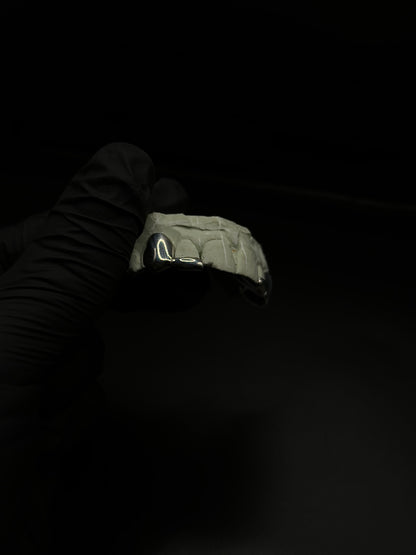 SILVER CAPS WITH TIPS