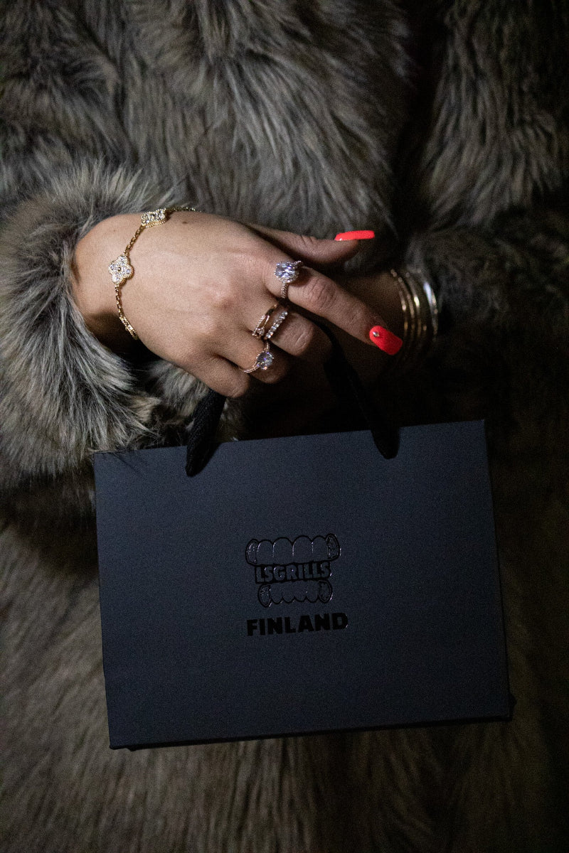 FOUR LEAF CLOVER BRACELET